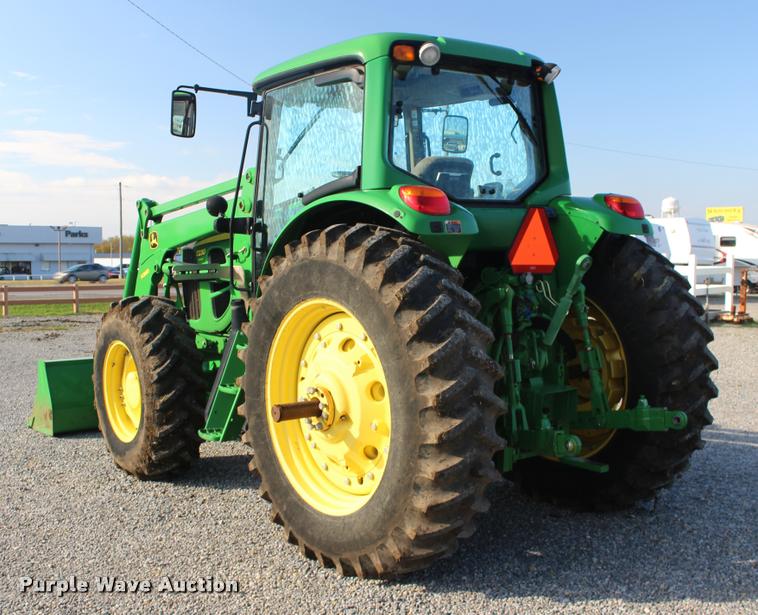 image for item DA4293 2011 John Deere 7230 Premium MFWD tractor