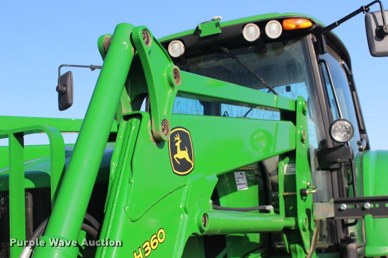 image for item DA4293 2011 John Deere 7230 Premium MFWD tractor