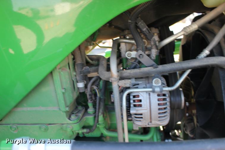 image for item DA4293 2011 John Deere 7230 Premium MFWD tractor