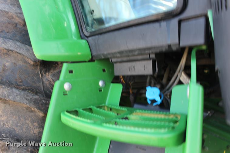 image for item DA4293 2011 John Deere 7230 Premium MFWD tractor