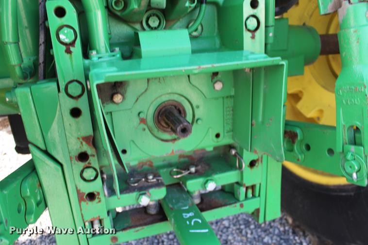 image for item DA4293 2011 John Deere 7230 Premium MFWD tractor