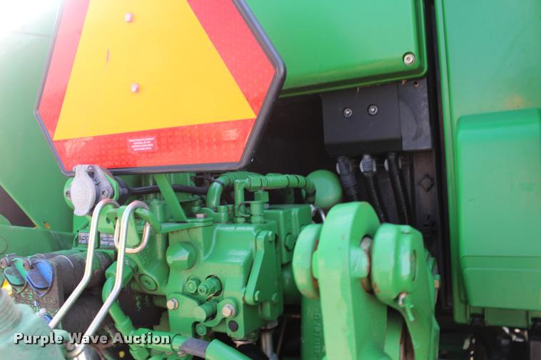 image for item DA4293 2011 John Deere 7230 Premium MFWD tractor