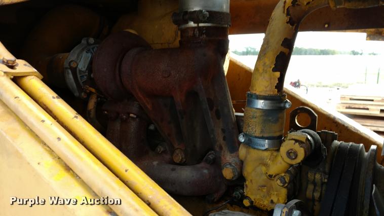 image for item DA4295 Dresser 175C track loader