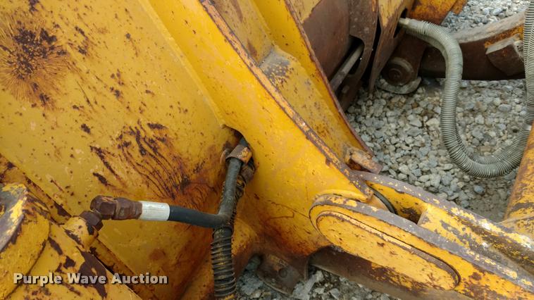 image for item DA4295 Dresser 175C track loader