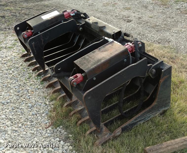 image for item DA4299 Skid steer grapple bucket