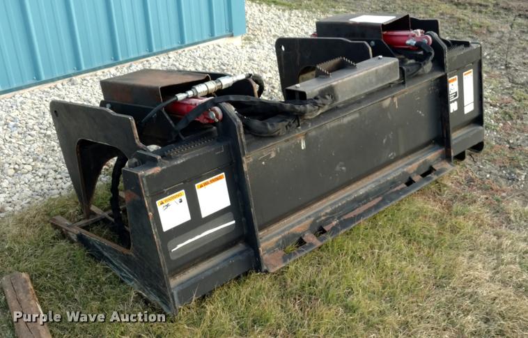 image for item DA4299 Skid steer grapple bucket