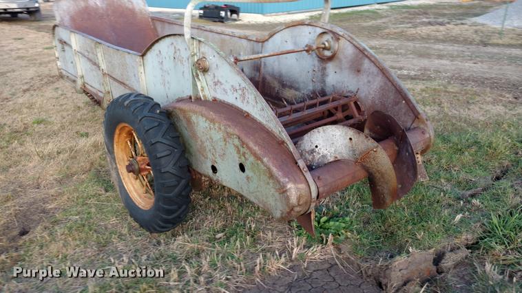 image for item DA4306 Manure spreader