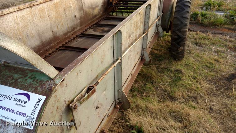 image for item DA4306 Manure spreader