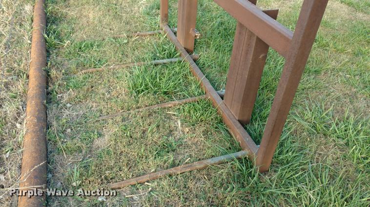 image for item DA4309 Bale fork