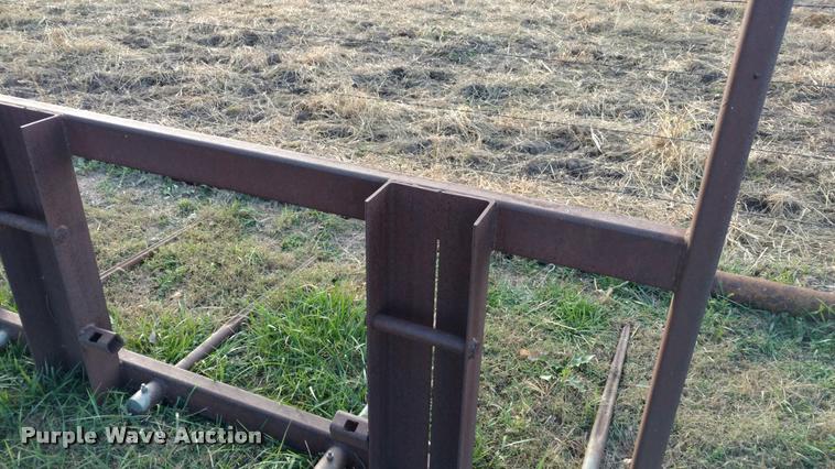 image for item DA4309 Bale fork