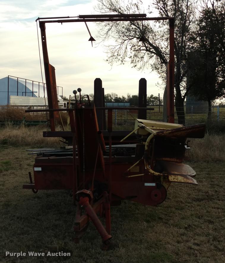 image for item DA4313 New Holland Stackliner 1010 wagon