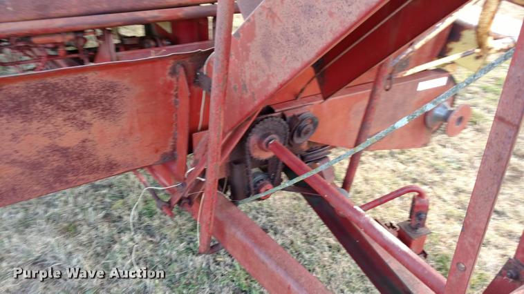 image for item DA4313 New Holland Stackliner 1010 wagon