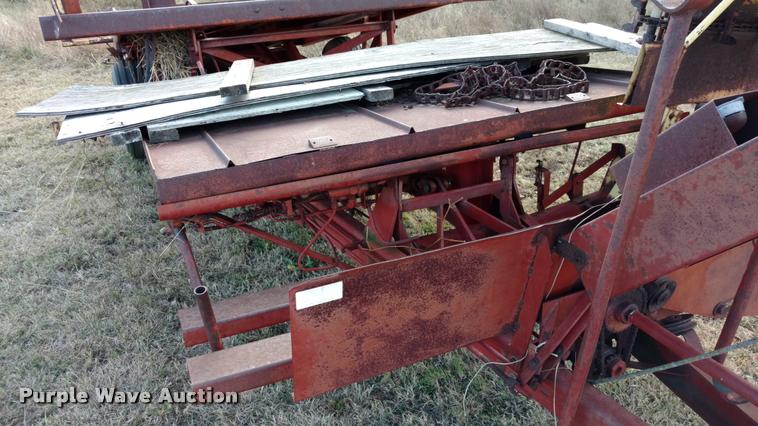 image for item DA4313 New Holland Stackliner 1010 wagon