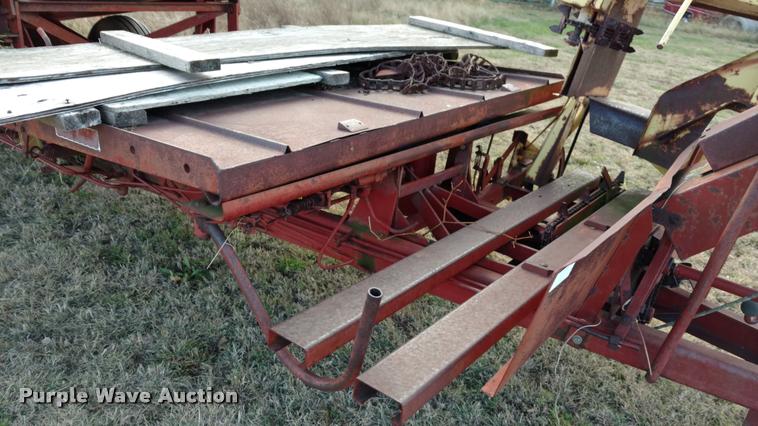 image for item DA4313 New Holland Stackliner 1010 wagon