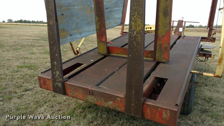 image for item DA4313 New Holland Stackliner 1010 wagon