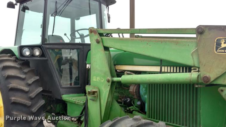 image for item DA4318 1984 John Deere 2950 tractor