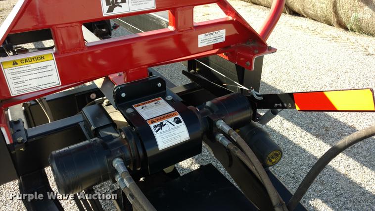 image for item DA4321 2014 Farm King BM1450R bale carrier