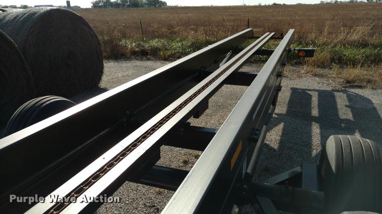 image for item DA4321 2014 Farm King BM1450R bale carrier