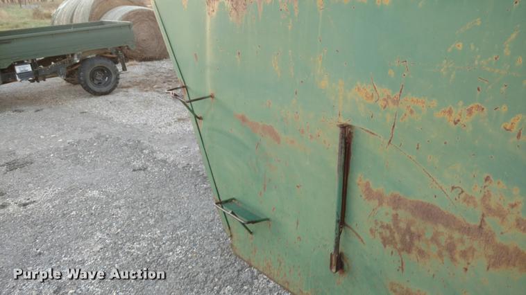 image for item DA4328 Steel creep feeder