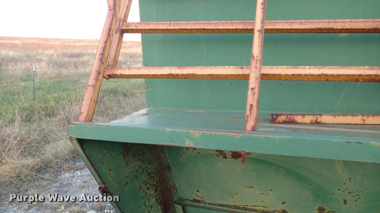 image for item DA4328 Steel creep feeder