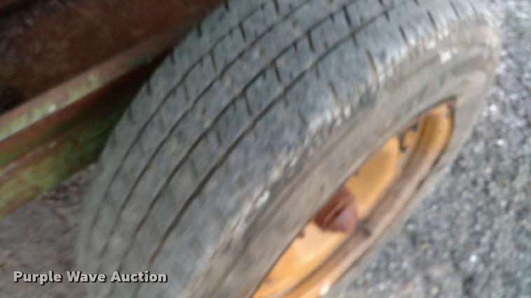 image for item DA4328 Steel creep feeder