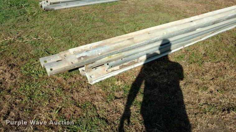 image for item DA4330 (11) pieces of guard rail