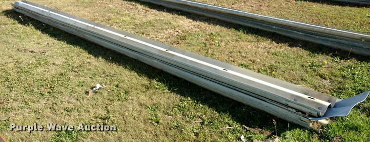 image for item DA4332 (10) pieces of guard rail