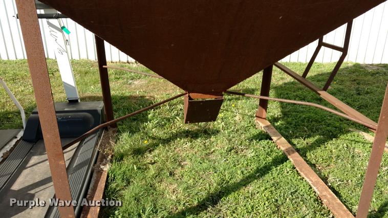image for item DA4334 Steel grain bin