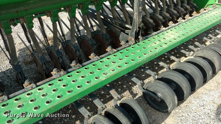 image for item DA4336 John Deere 450 grain drill