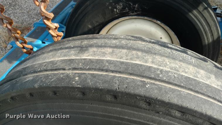 image for item DA4337 Kinze 3650 12/23 Interplant split row planter