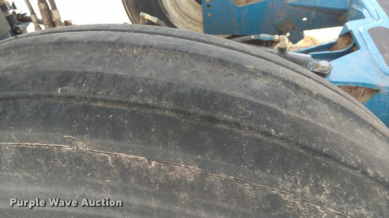 image for item DA4337 Kinze 3650 12/23 Interplant split row planter