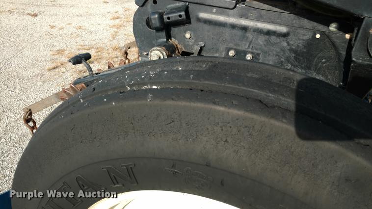 image for item DA4337 Kinze 3650 12/23 Interplant split row planter