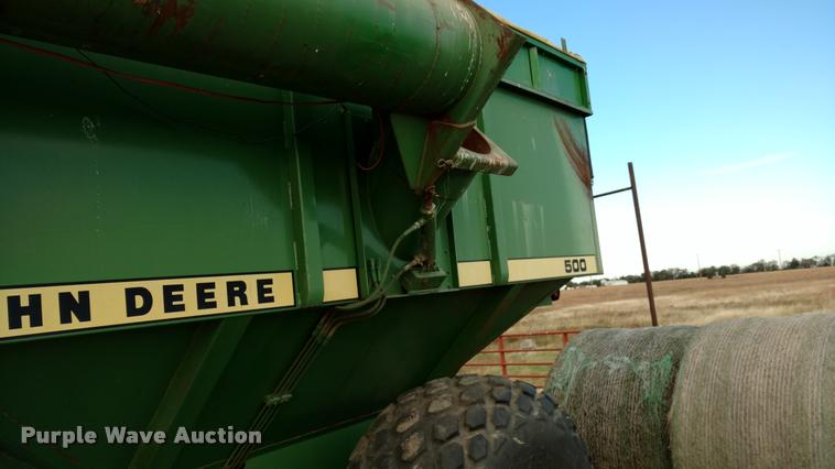 image for item DA4338 John Deere 500 grain cart