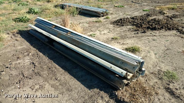 image for item DA4342 (15) pieces of guard rail