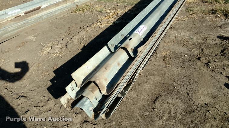 image for item DA4343 (15) pieces of guard rail