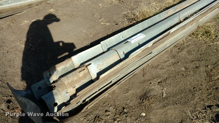 image for item DA4344 (13) pieces of guard rail