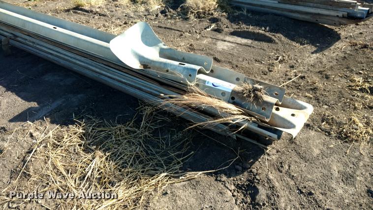 image for item DA4345 (21) pieces of guard rail