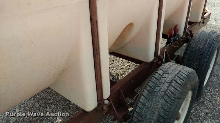 image for item DA4349 Nurse tank trailer