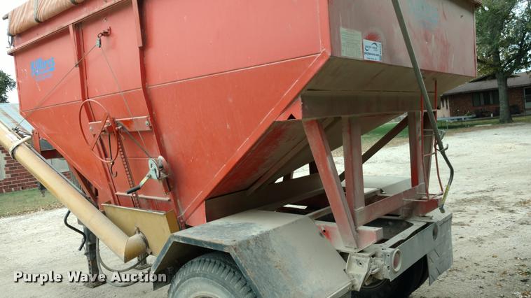 image for item DA4371 Killbros 385 seed tender