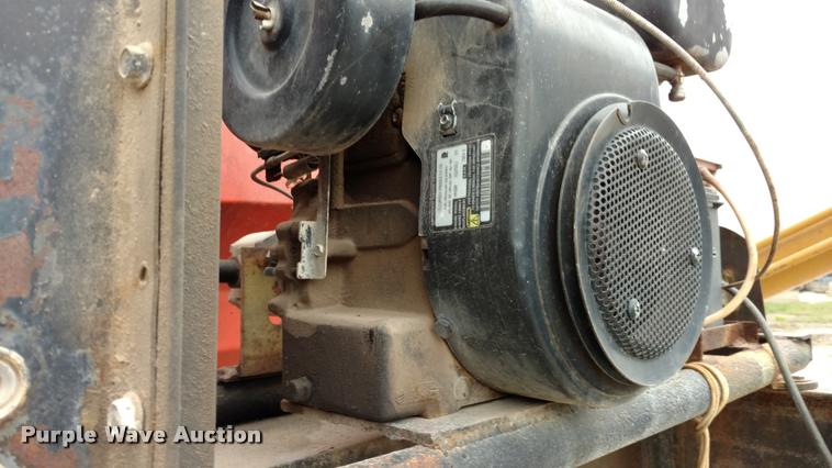 image for item DA4371 Killbros 385 seed tender