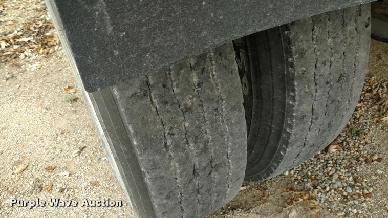 image for item DA4371 Killbros 385 seed tender