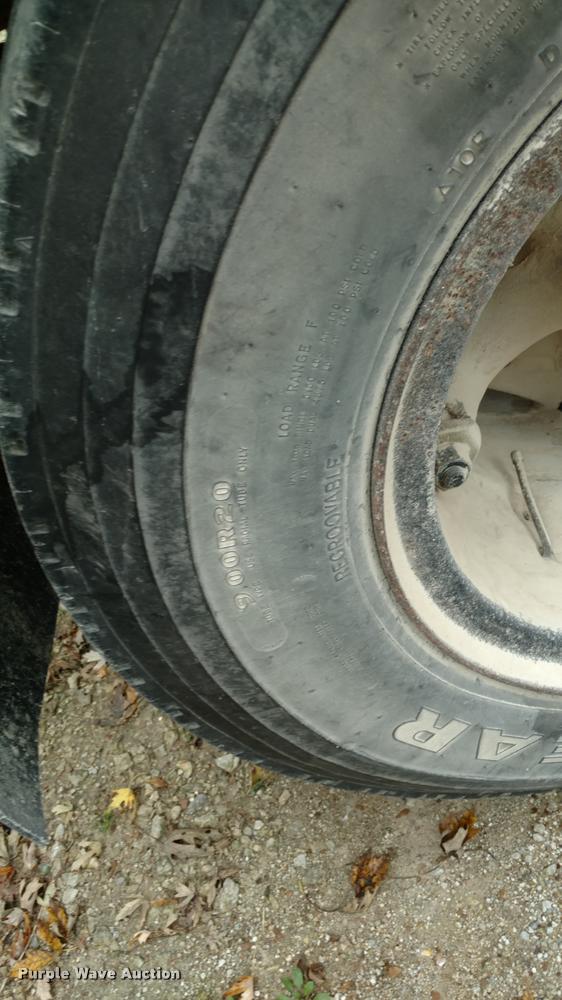 image for item DA4371 Killbros 385 seed tender