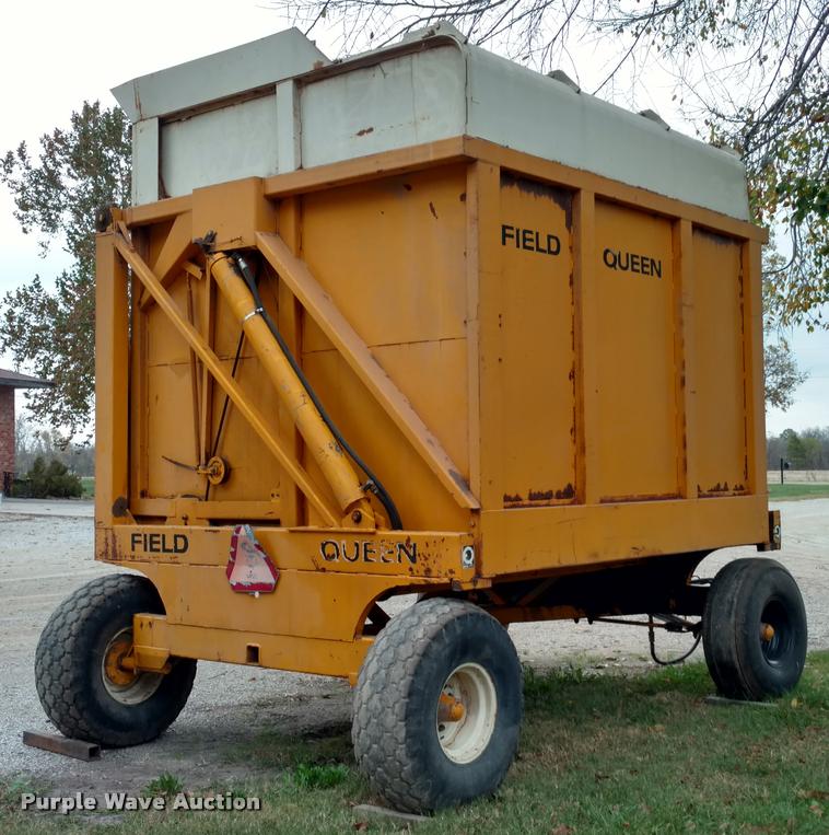 image for item DA4373 Field Queen 1408 silage dump wagon