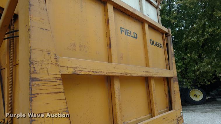 image for item DA4373 Field Queen 1408 silage dump wagon