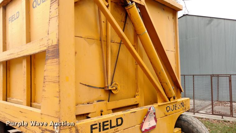 image for item DA4373 Field Queen 1408 silage dump wagon