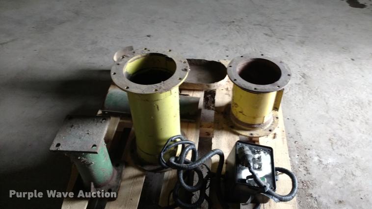 image for item DA4375 John Deere 3970 forage harvester