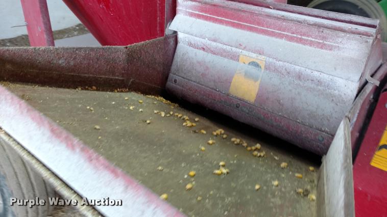 image for item DA4381 Farm Hand 822 grinder/mixer