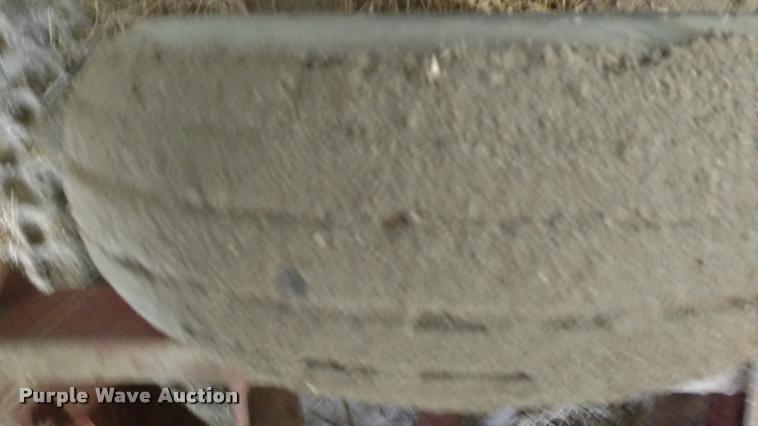 image for item DA4381 Farm Hand 822 grinder/mixer