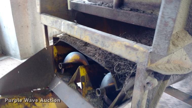 image for item DA4383 HayBuster RG9 tub grinder