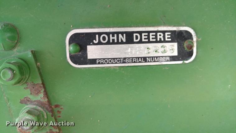 image for item DA4384 John Deere 653A row crop head